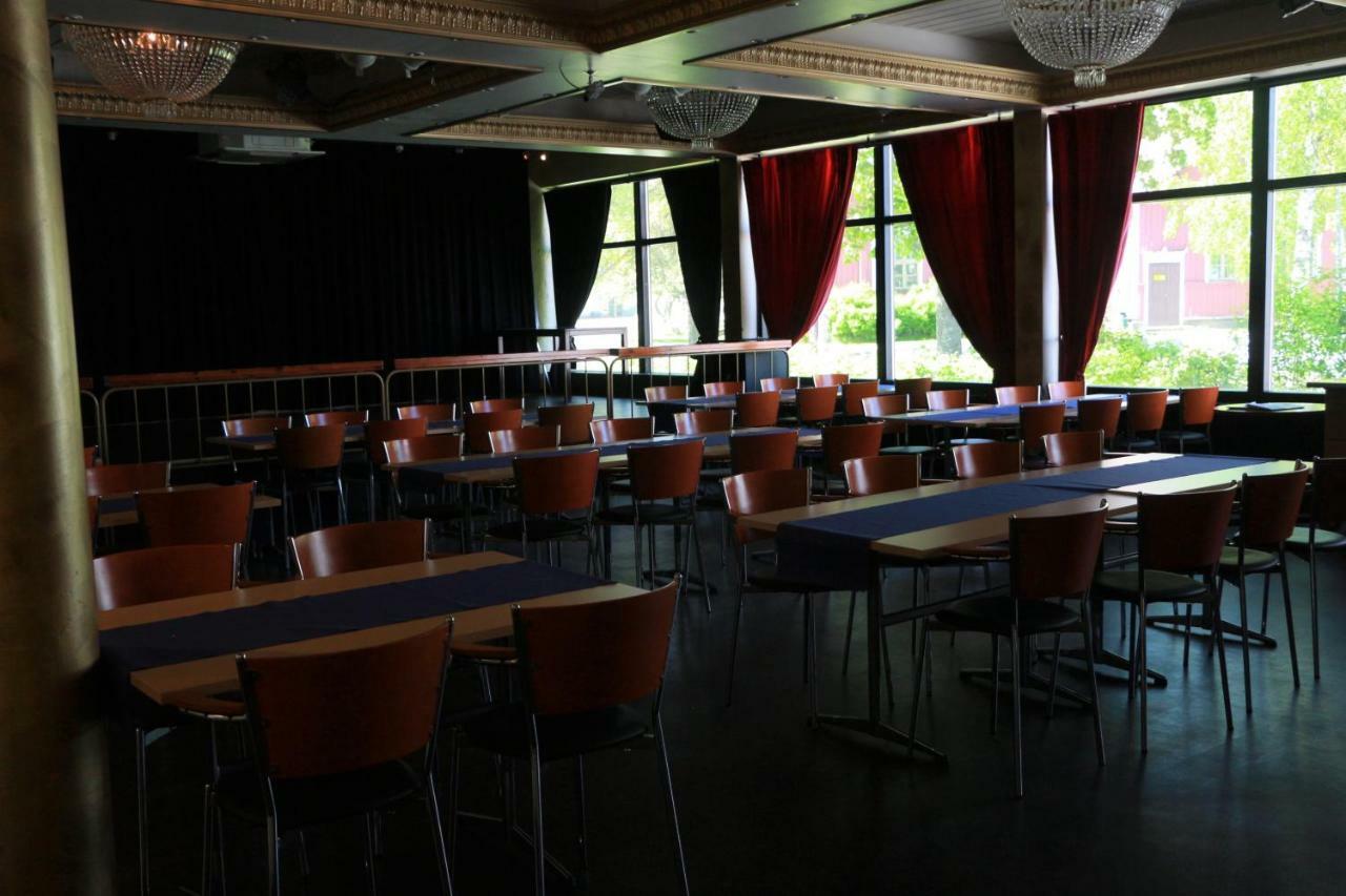 Huittisten Seurahuone Hotel Huittinen Zewnętrze zdjęcie